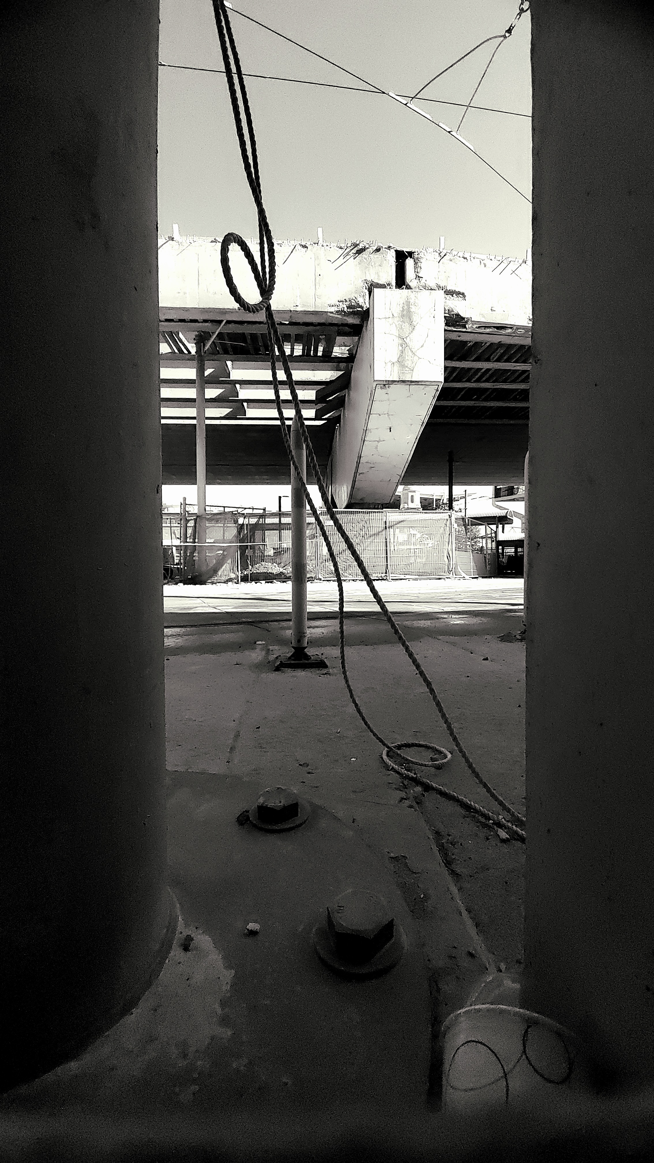 Black and white mobile photography — slide 6